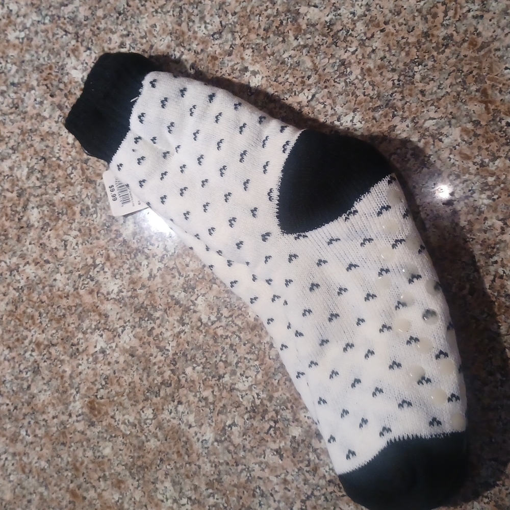 2/ $15 Marilyn Monroe lounge socks